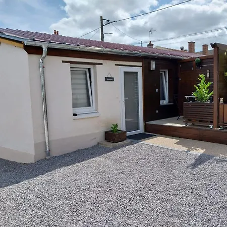 Agreable Chambre Pour 2 Avec Salle De Bain Et Terrasse Privees Fagnieres Exterior foto